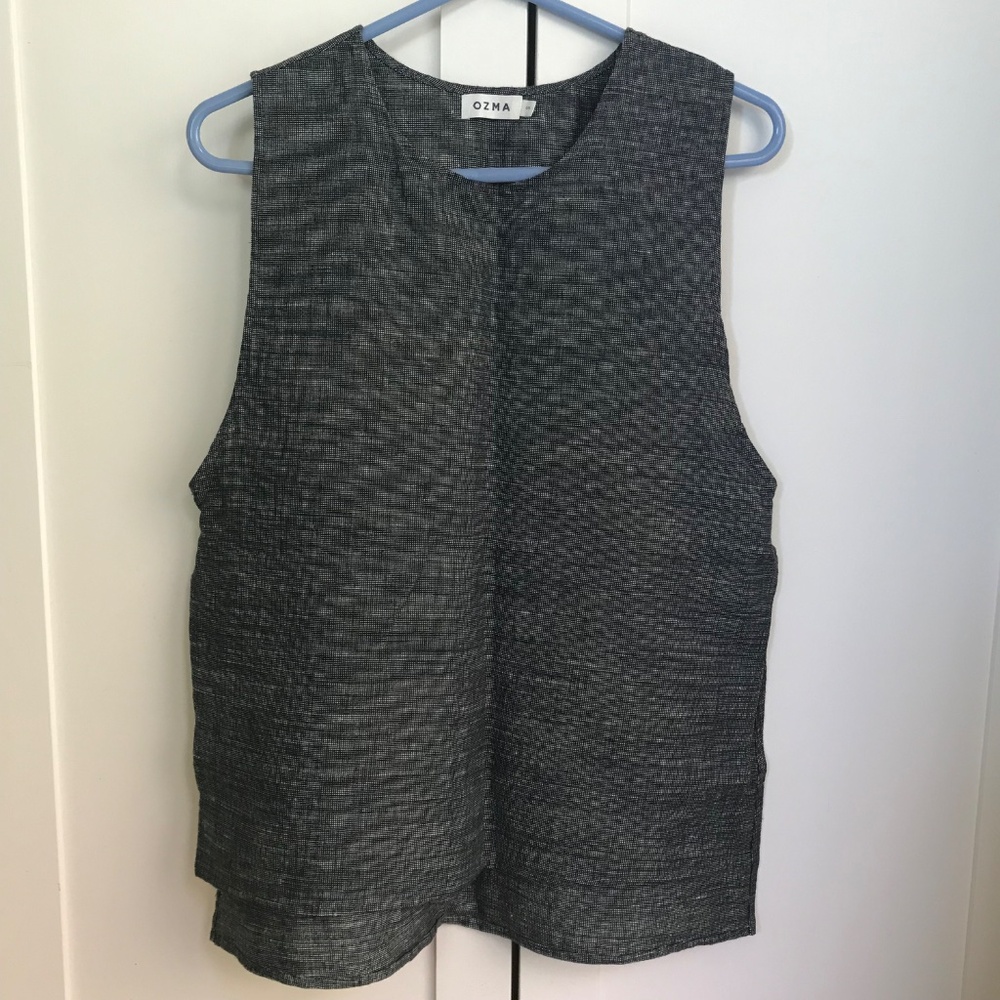 OZMA sleeveless shell top blouse ~ Small ~ NWOT
